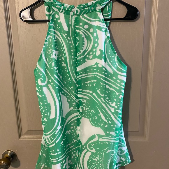 Green Banana Republic Halter blouse. Extremely light weight. - Picture 2 of 3